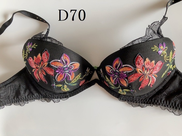 D70☆リズ シャルメル　Lise Charmel　Fleurs de Nuit 夜の花　ブラ