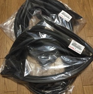 ◯新品 TOYOTA 未使用品 ★超希少品★ ＭＲ2 AW11 Tバールーフ ウェザーストリップ 左右セット 水漏れ修理に