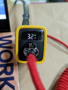 《クール！》電流計付 GaN 急速充電器　35W 2ポート