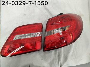 *DBA-246242 W246 Benz B180 Heisei era 24 year previous term original driver`s seat side right tail light lamp A2468200264 finisher A2468200864*