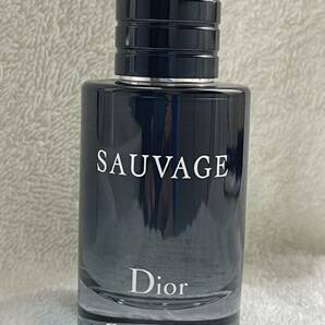 【新品同様】正規品 Christian Dior ディオール SAUVAGE ソヴァージュ ソバージュ オードトワレ 60ml プールオム メンズ 香水 EDTの画像1