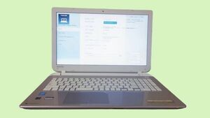 ジャンク品：部品取りTOSHIBA dynabook T65/NG 在庫処分[N0.3454]