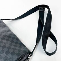 1円 『紳士の逸品』 LOUIS VUITTON ルイヴィトン ダミエグラフィット ダニエル メッセンジャーバッグ ショルダーバッグ レザー _画像7