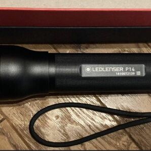 LEDLENSER P14 レッドレンザー　送料込　強力ライト フラッシュライト