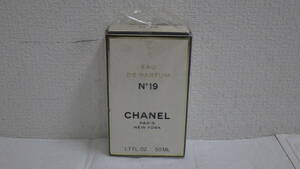 #12435 【訳アリ・未使用】 CHANEL シャネル 香水 フレグランス No19 オードパルファム 50ml 上部フィルムはがれ有り