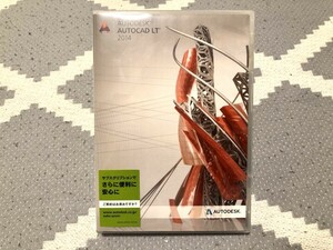 Autodesk　オートデスク　AutoCAD LT 2014　日本語版　シリアルあり　中古品