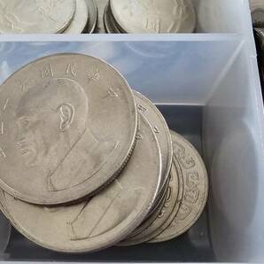 ◆◇外国コイン 古銭 紙幣 1.5kg以上 未選別 まとめ売り◇◆の画像9