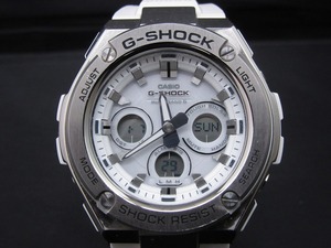 カシオ CASIO G-SHOCK 電波ソーラー 腕時計 メンズ ホワイト/シルバー GST-W310