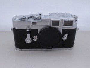 ライカ Leica レンジファインダーフィルムカメラ M3