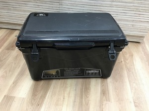 【並品】DVERG ICELAND クーラーボックス 45QT ブラック 45quart 42.6l