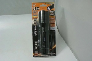 【未使用】 アイリスオーヤマ IRIS OHYAMA ハンディー ライト 懐中電灯 LED 1300lm LWK-1300Z