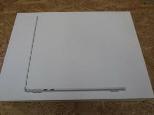 306-B③230 Apple MacBook Air 2022モデル 13.6インチ MLY03J/A シルバー