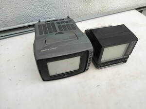 昭和レトロ、小型携帯TV ２台セット　 地上波以降、防犯カメラのモニターとして使用、PB20240426