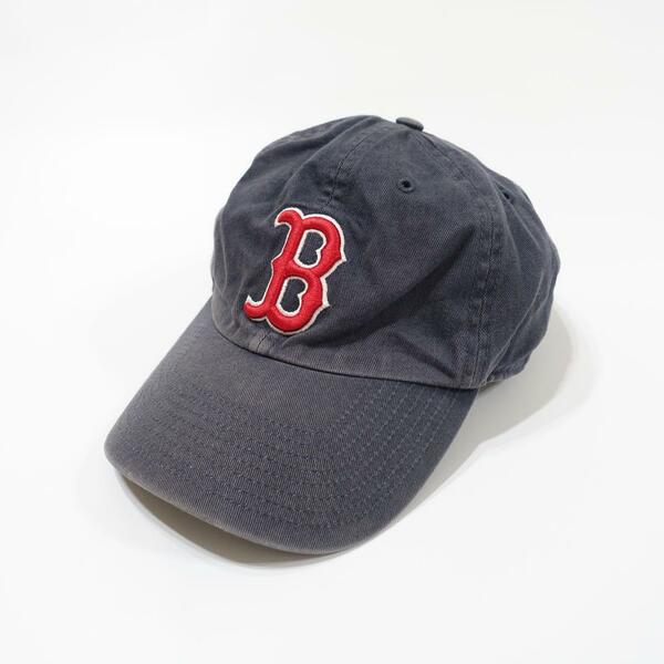 【美品】BOSTON RED SOX キャップ クリーニング済 アジャスター 紺