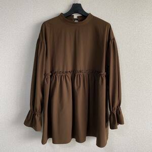  Untitled 2 tops long sleeve tea Brown spring autumn unused . close DMW