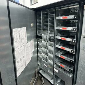 富士電機 自動販売機 ２８セレ コールド＆ホット 飲料 ペットボトル FAL-BCT25FV-Nの画像4