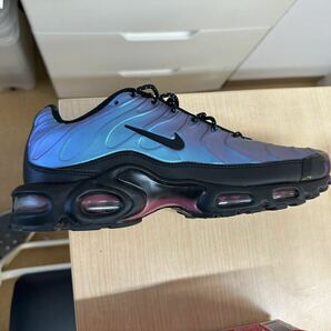 パリで購入 海外限定モデル NIKE AIR MAX PLUS SE [BLACK / BLACK-LASER FUCHSIA] (AJ2013-006) シュプリーム dunk の画像5