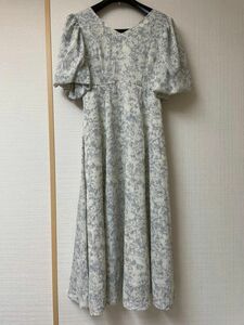 グレイル　GRL L 花柄　ワンピース　新品　花柄Vネックバックレースアップフレアワンピース　mc069 