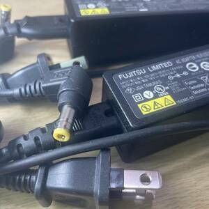 [2 piece set ][ domestic sending ]FUJITSU original AC adaptor AC334 other 19v 3.42A postage included in the price safety.!!!