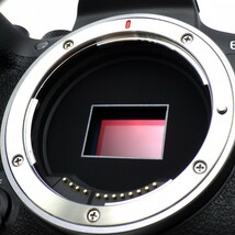 1円〜 Canon キヤノン EOS R10 デジタル一眼レフカメラ RF-S 18-150mm F3.5-6.3 レンズ 他 通電確認済 現状品 箱付 y300-2596910【Y商品】_画像5