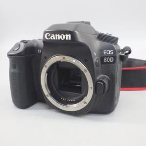 1円〜 Canon キヤノン EOS 80D・EF-S18-135mm F3.5-5.6 IS USM 箱付き ※動作確認済み 現状品 カメラ 333-2629739【O商品】の画像2