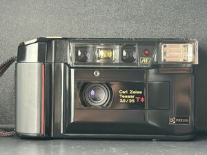 KYOCERA 型番：TD Yashica Carl Zeiss Tessar T* 35mm f/3.5フィルムカメラ コンパクトカメラ AF ジャンク