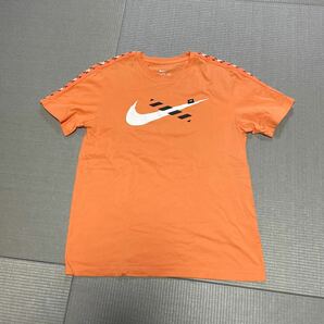 NIKE ナイキ 半袖Tシャツ メンズサイズL オレンジの画像1