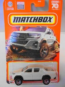 MATCHBOX 2018 トヨタ ハイラックス ミニカー マッチボックス トラック ダブルキャブ