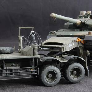 アオシマ 1/72 陸上自衛隊 73式 特大型 セミトレーラー TYPE 73 完成品 TYPE10 10式戦車付属 ！の画像3