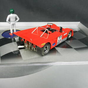 FLY SLOT 1/32 Campeones Chevron B21 スロットカー Rafael Barrios フィギュア付 箱入り 未走行? フライ シェブロン の画像3