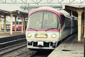 鉄道写真　西日本旅客鉄道（JR西日本）　キハ65系700・1700番台　エーデル鳥取　Lサイズ　ネガ・データ化