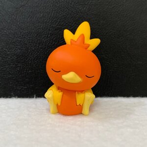 ＜美品＞アチャモ 「ポケットモンスターXY ポケモンおやすみフレンズXY2」フィギュア★サイズ約3.5cm〈wo