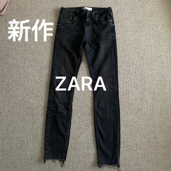 今期　ZARA スキニーデニム　黒　ザラ　切りっぱなし