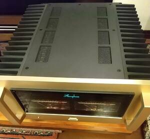 ① Accuphase P-7000 усилитель мощности ① ①