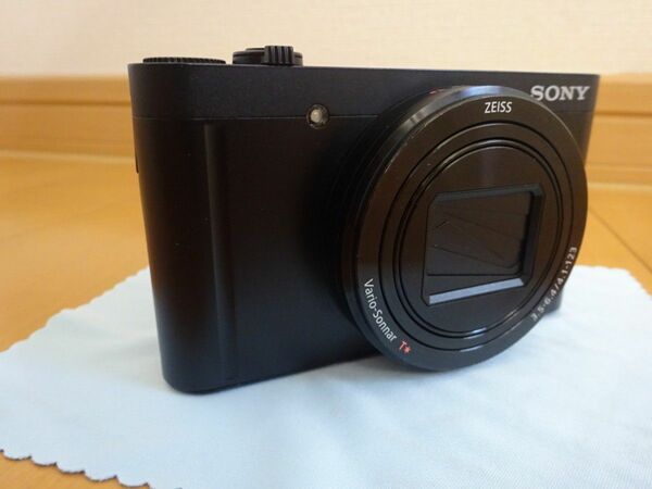 SONY Cyber-Shot DSC-WX500