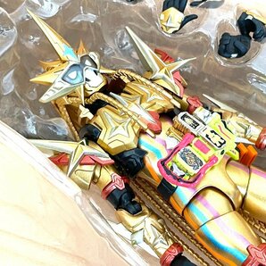 ■バンダイ S.H.Figuarts 仮面ライダーエグゼイド 仮面ライダーエグゼイド ムテキゲーマー 元箱付き★の画像5