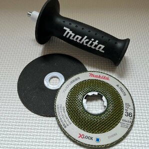 ■ 美品 makita マキタ GA420D 100ｍｍ 充電式ディスクグラインダ 18Ｖ A-70409 砥石付 電動工具 動作品 ★の画像7