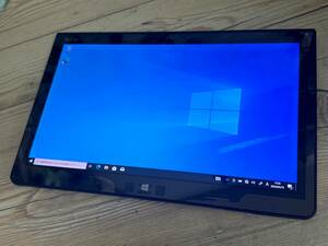 富士通 ARROWS Tab Q704/H [Core i5 4300U 1.9GHz/RAM:4GB/SSD:128GB/13インチ]Windows 10 タブレットPC動作品 ※ジャンク扱い