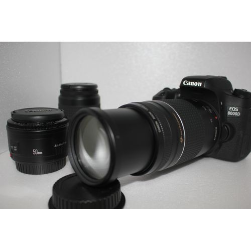 超安い canon eos8000D ダブルレンズ　トリプルレンズ　セット デジタルカメラ
