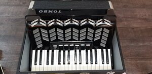 03S57■TOMBO　アコーディオン　J49　ハードケース付き■