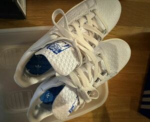 Продажа -только когда -то использовал Adidas Stan Smith White Blue 23 см.