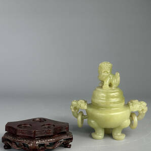 中国美術 玉石香炉 獅子三足玉香炉 唐木台付 唐物 時代物 香道具 の画像5
