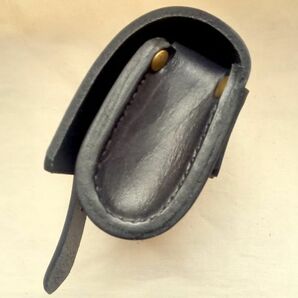3mm厚姫路産ブラックヌメ革コンパクトバッグGの画像4