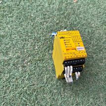 4D149 PILZ PNOZ-X8P -24VDC ID番号 777760 動作保証付き　インボイス対応_画像1