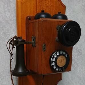 ２３号自動式壁掛電話機 （アンティーク 電話機 壁掛け）の画像2