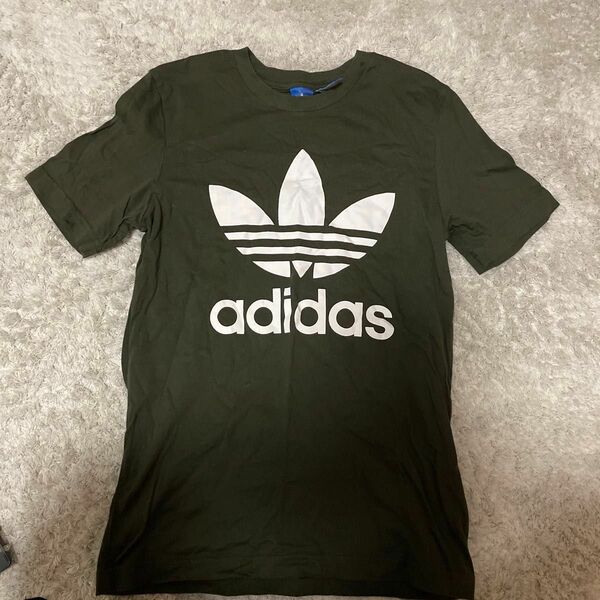 adidas 半袖Tシャツ