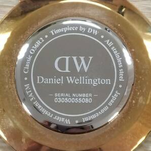 ダニエルウェリントン Daniel Wellington 腕時計 3ATM 2針 白文字盤 レディース 不動品【18856の画像7