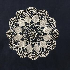 [雑貨] 手刺繍「丸/円形：約16cm 飾り物」ボビンレース 完全手縫い作品 アート作品・インテリア等に 美しいハンドメイド 手作り n180の画像1