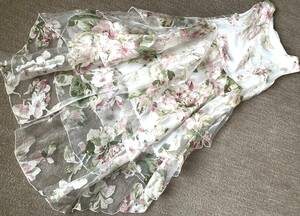 161　ふりふりドレス　オーガンジー　ホワイト花柄　　