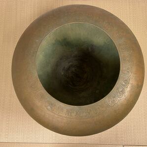 旧家整理品 時代物 清時代 大清乾隆年製 香炉 水盛 銅器 青銅 銅器 希少品 約19.8kg の画像4